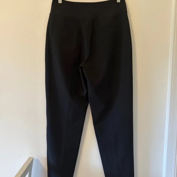 Athleta Endless High Rise Pants in Black - Size 6 Tall - Picture 4 of 7